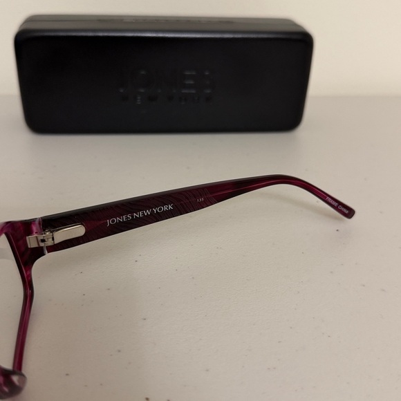 Jones New York  731 Burgundy Glasses - Picture 2 of 4